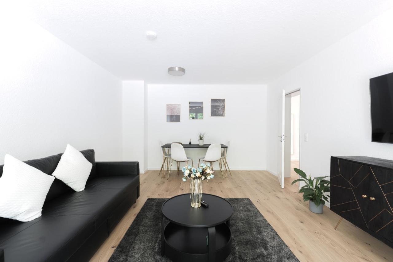 Grosse Gemuetliche Wohnung Mit Waldblick Colónia Exterior foto
