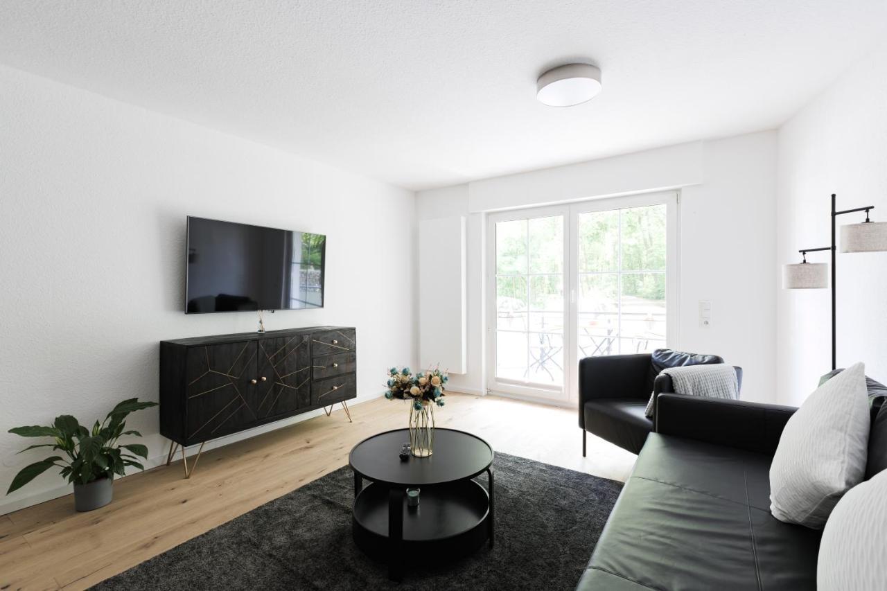 Grosse Gemuetliche Wohnung Mit Waldblick Colónia Exterior foto