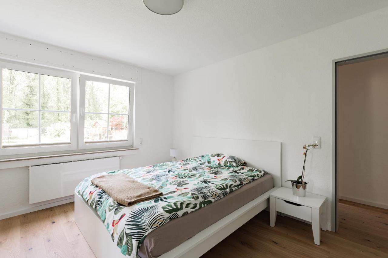 Grosse Gemuetliche Wohnung Mit Waldblick Colónia Exterior foto