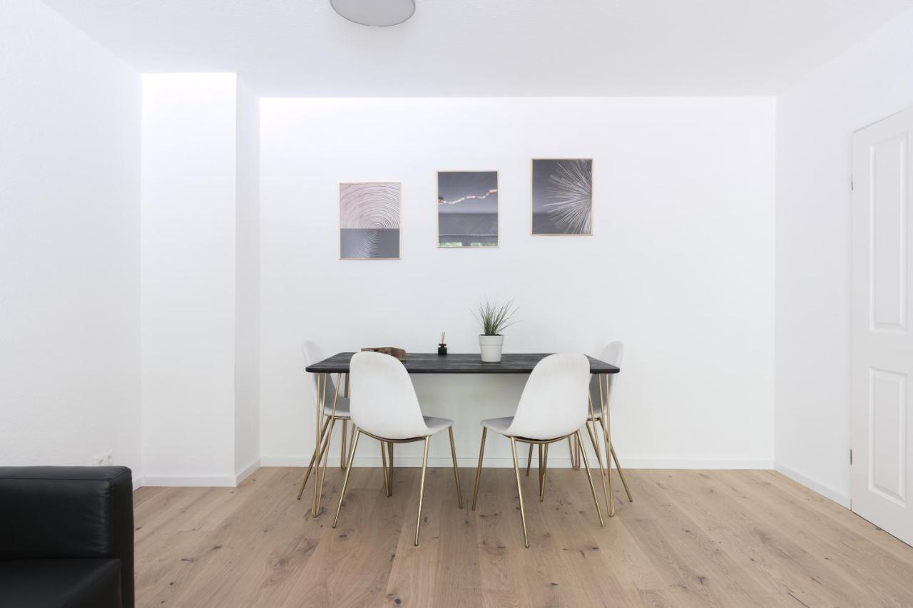 Grosse Gemuetliche Wohnung Mit Waldblick Colónia Exterior foto