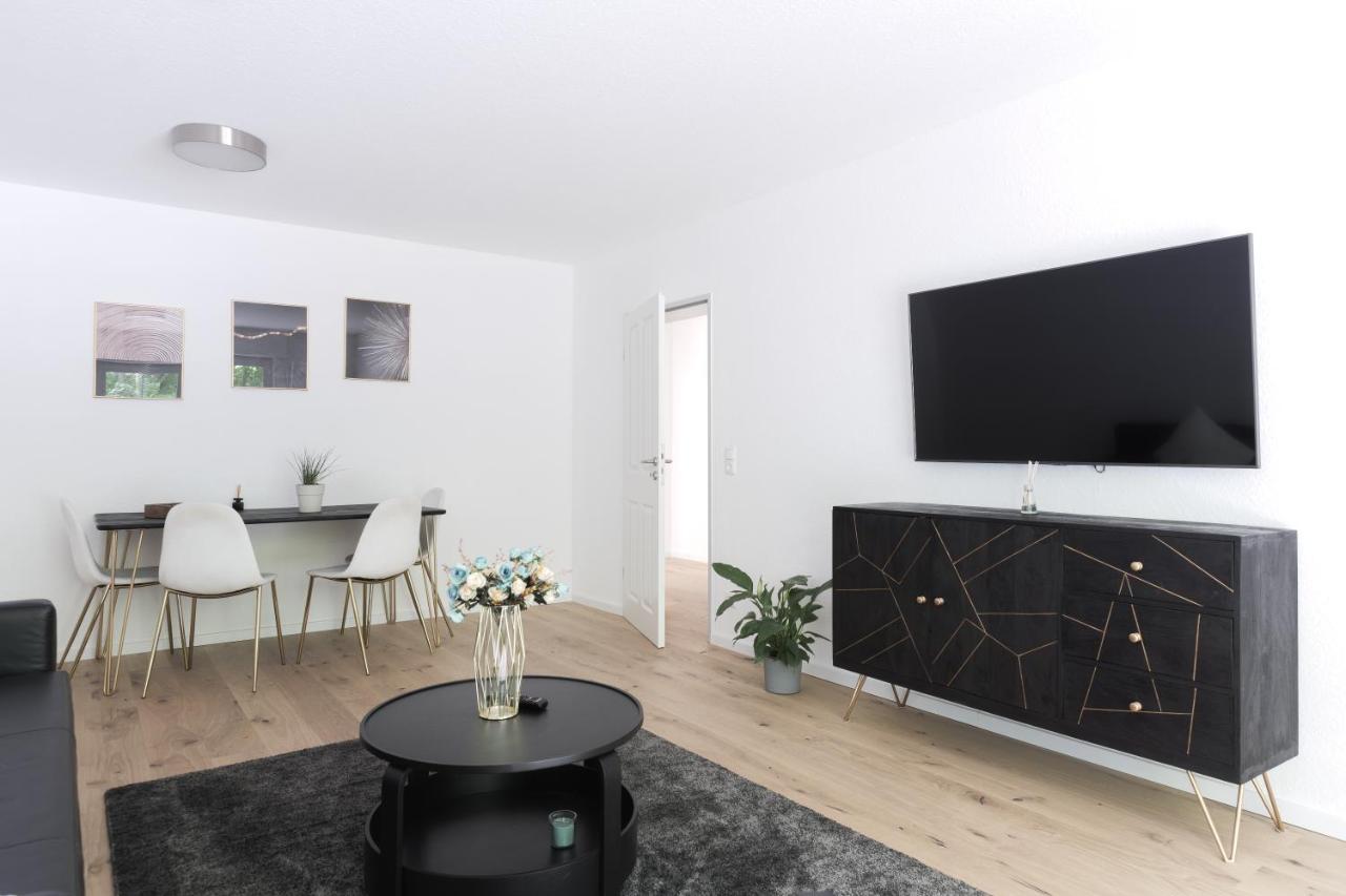 Grosse Gemuetliche Wohnung Mit Waldblick Colónia Exterior foto