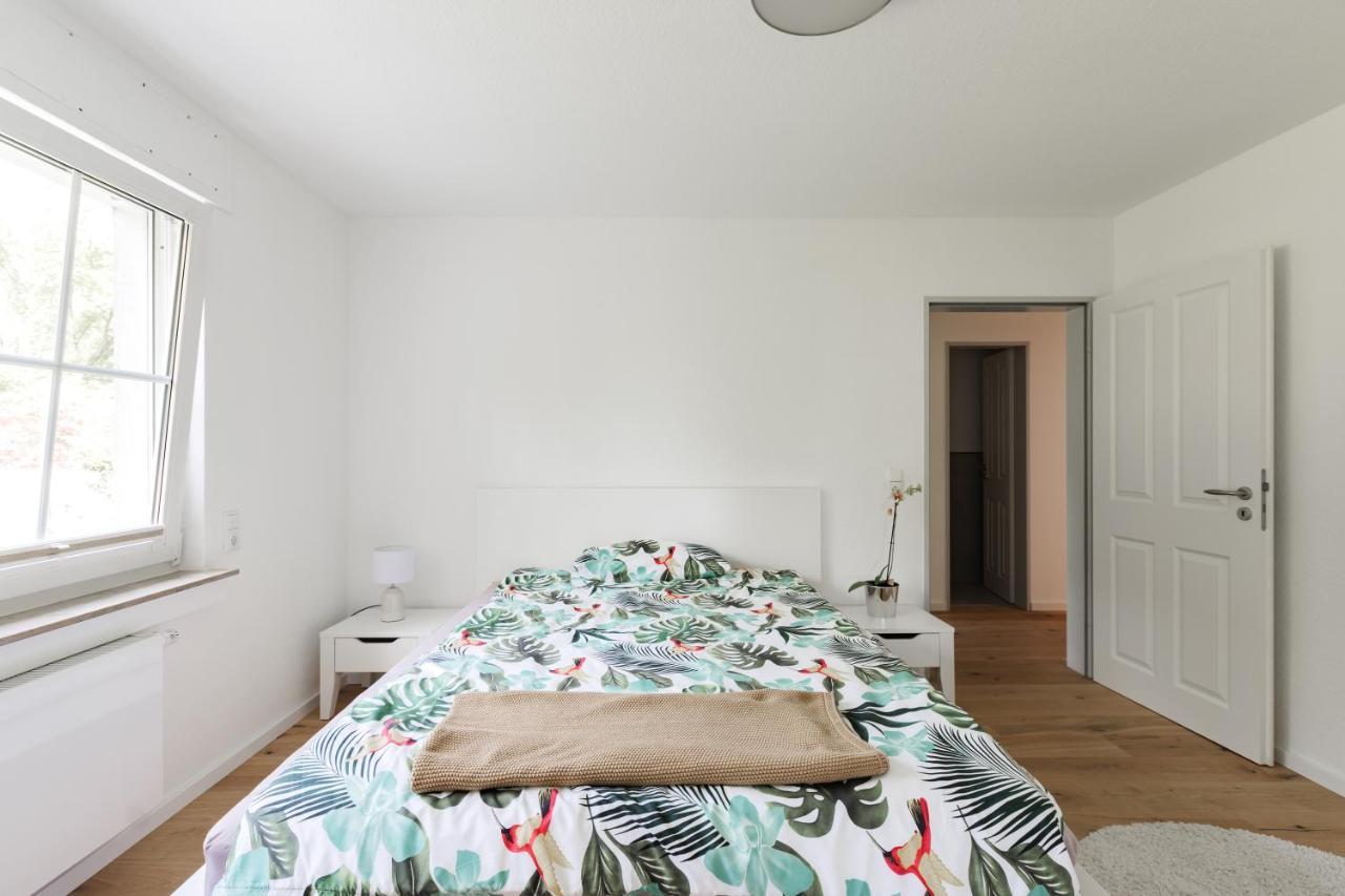 Grosse Gemuetliche Wohnung Mit Waldblick Colónia Exterior foto